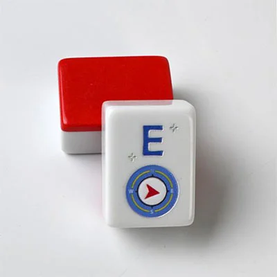 Vibrant Red Melamine Mahjong Tiles